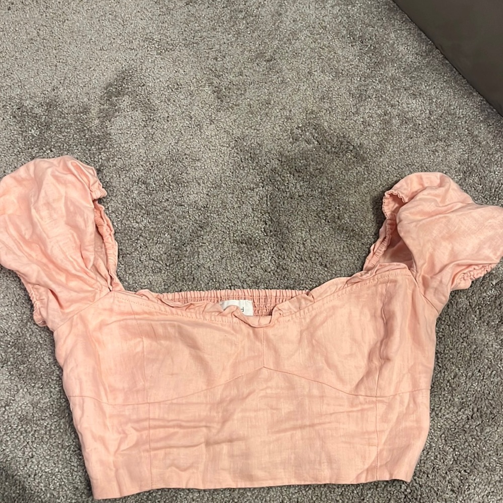 Light pink aritzia top